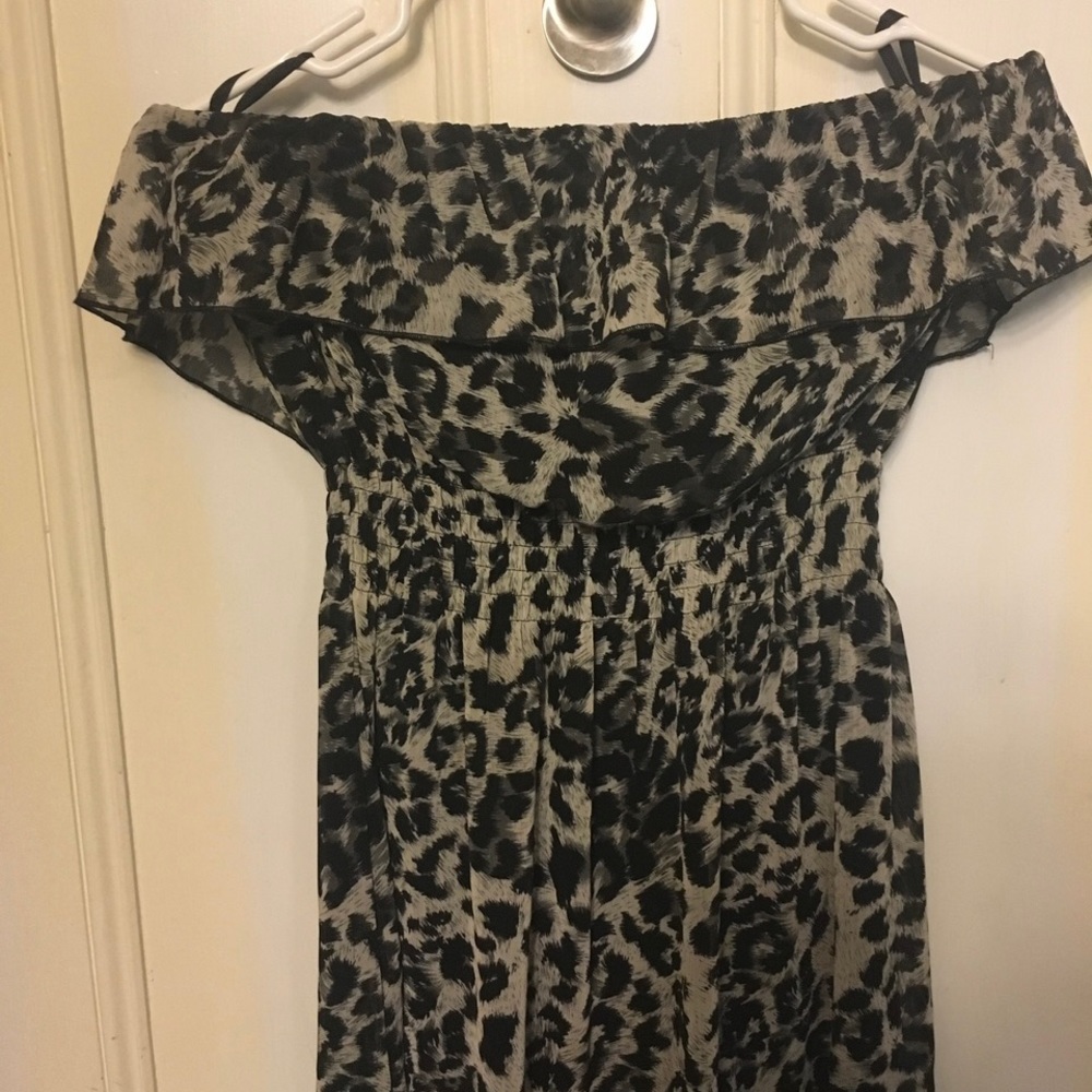 Dynamite l Patterned Strapless Maxi Dress - Picture 3 of 6